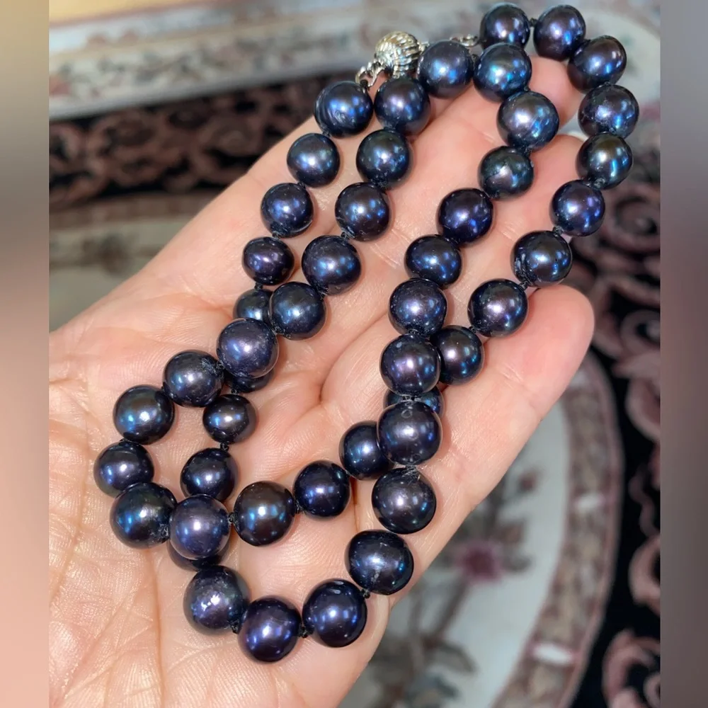 Genuine Black Akoya Pearl Necklace 18” - Picture 7 of 15